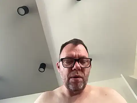 xmnbx77 online show from 10-16-25, 07:49