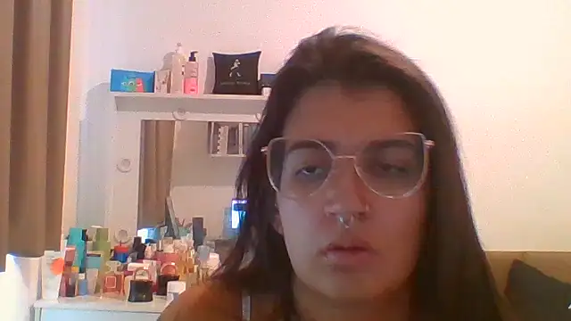 Snapshot of isa_ofc2024 chatting on 05-01-26, 11:26 isa ofc2024 online show from 05-01-26, 11:26