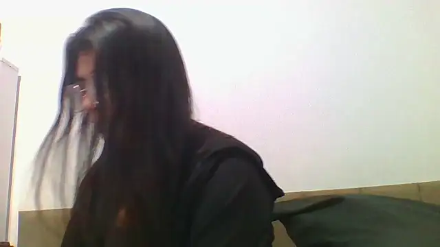 Snapshot of isa_ofc2024 chatting on 05-20-26, 04:48 isa ofc2024 online show from 05-20-26, 04:48