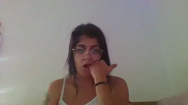 Snapshot of isa_ofc2024 chatting on 07-25-26, 12:11 isa ofc2024 online show from 07-25-26, 12:11