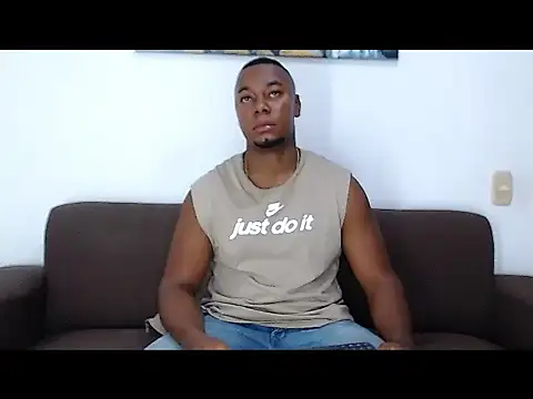 Snapshot of JaySmit_ chatting on 06-13-26, 02:42 JaySmit online show from 06-13-26, 02:42