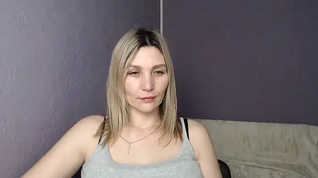 Snapshot of _sexy_lady chatting on 03-05-25, 02:01  sexy lady online show from 03-05-25, 02:01