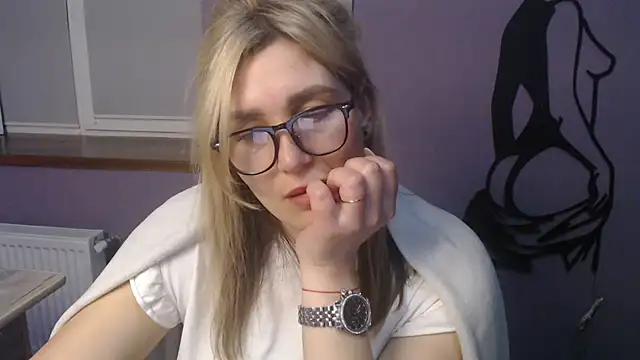Snapshot of _sexy_lady chatting on 05-11-26, 02:45 sexy lady online show from 05-11-26, 02:45