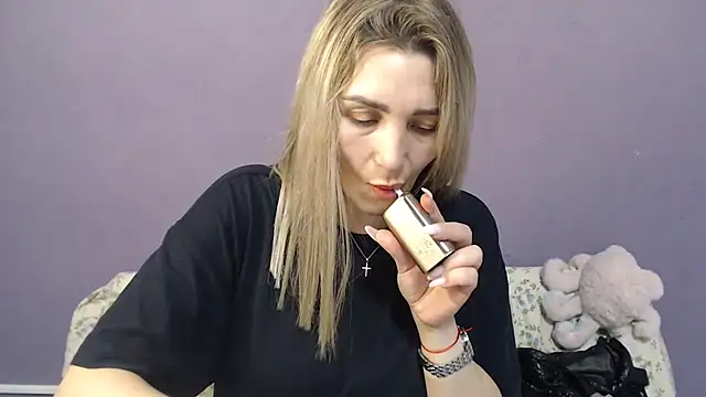  sexy lady online show from 12-02-25, 01:35