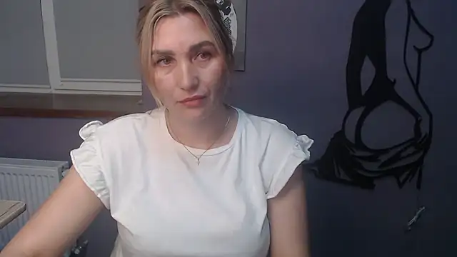 Snapshot of _sexy_lady chatting on 05-07-26, 12:41 sexy lady online show from 05-07-26, 12:41