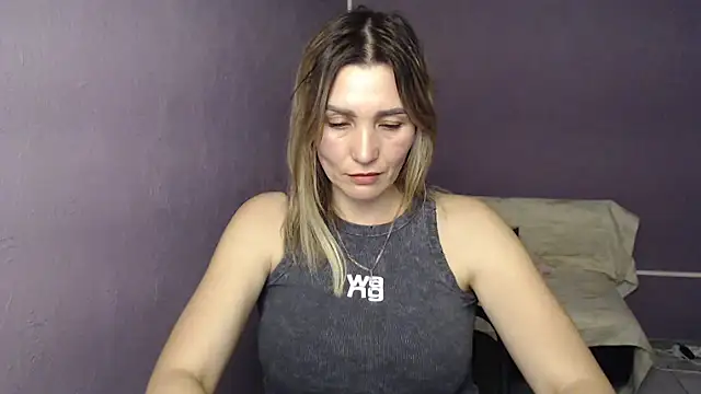 Snapshot of _sexy_lady chatting on 10-10-25, 02:29  sexy lady online show from 10-10-25, 02:29