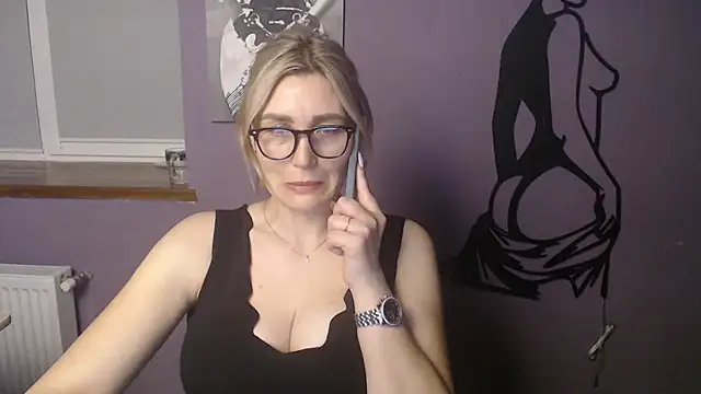 Snapshot of _sexy_lady chatting on 05-14-26, 02:03 sexy lady online show from 05-14-26, 02:03