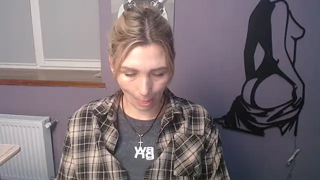  sexy lady online show from 04-15-26, 01:15