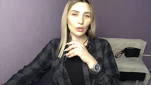 Snapshot of _sexy_lady chatting on 10-01-25, 01:37  sexy lady online show from 10-01-25, 01:37