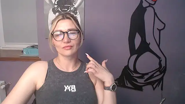 Snapshot of _sexy_lady chatting on 06-03-26, 01:01 sexy lady online show from 06-03-26, 01:01