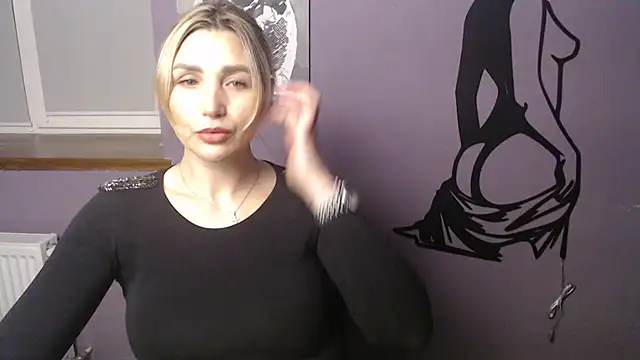  sexy lady online show from 03-18-26, 01:35