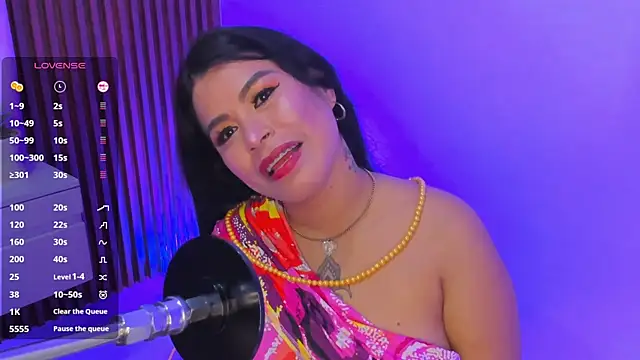 Snapshot of Sam_foox chatting on 03-15-25, 03:40 Sam foox online show from 03-15-25, 03:40