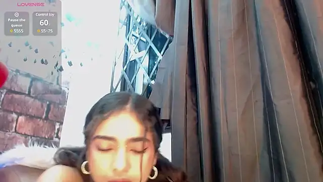 HelenaSwani online show from 03-05-25, 12:11