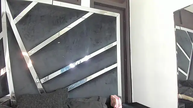 Sofia-candyht online show from 04-13-26, 05:17