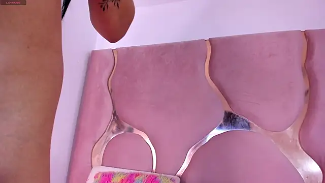 Sofia-candyht online show from 05-30-26, 06:13
