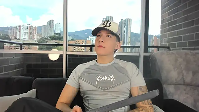 emmanuel scor online show from 10-11-25, 04:52