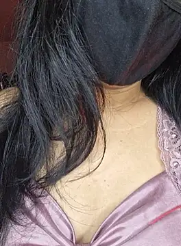 Nisha027 online show from 10-03-25, 11:28