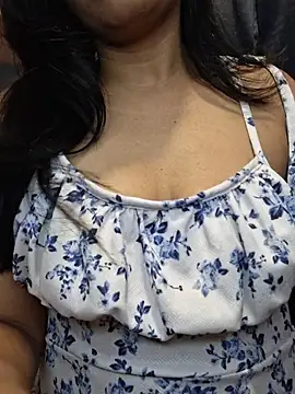 Nisha027 online show from 07-24-26, 12:06