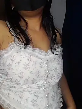 Nisha027 online show from 03-03-25, 12:01