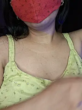 Nisha027 online show from 09-19-25, 12:03