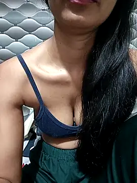 Rajni-Mehra online show from 11-23-25, 05:28