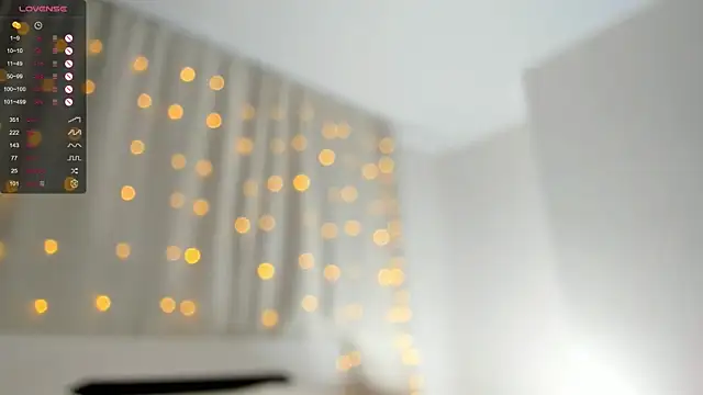 OttilieBurruss online show from 03-02-25, 05:20