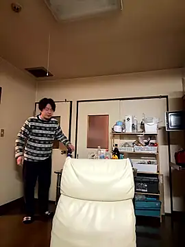 SaneService9 online show from 01-12-26, 04:03