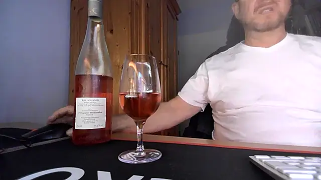 Tom PP cgn online show from 10-28-25, 10:31