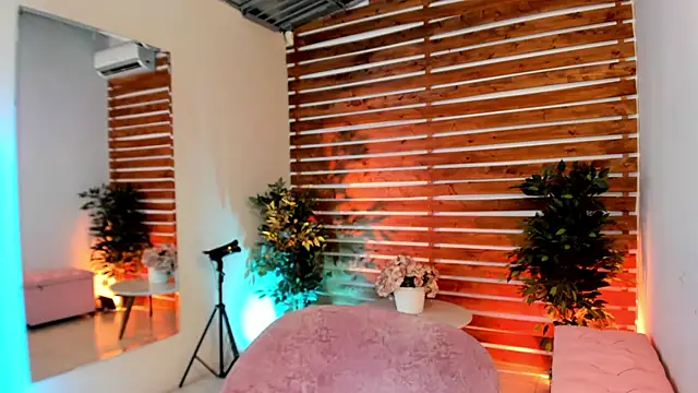 Sapphire Venuss online show from 01-06-26, 01:42