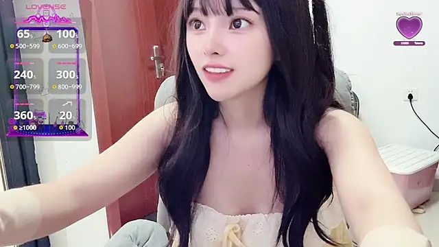 QQ88-99 online show from 10-07-25, 04:57