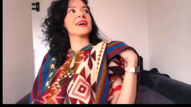 Snapshot of miabeautyxx chatting on 02-07-26, 01:52 miabeautyxx online show from 02-07-26, 01:52