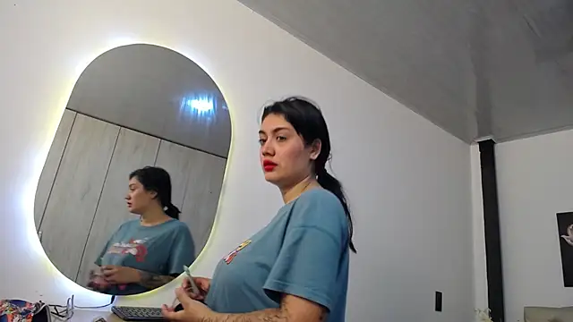 lily f00x online show from 02-25-26, 12:38