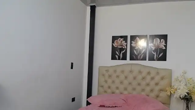 lily f00x online show from 03-27-26, 12:39