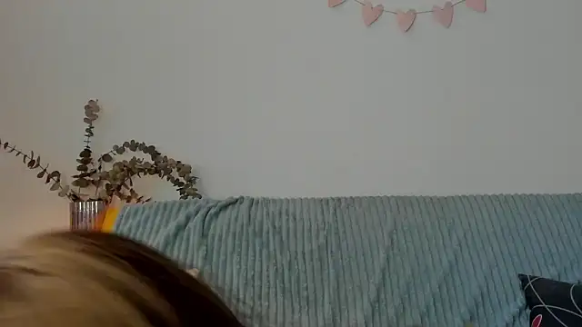 Snapshot of erika_hoiree chatting on 09-28-25, 04:08 erika hoiree online show from 09-28-25, 04:08