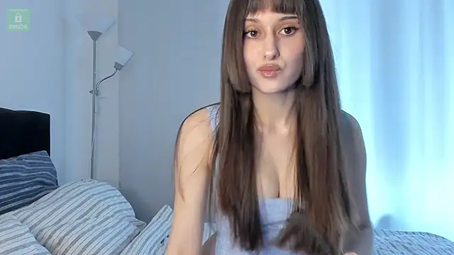 erika hoiree online show from 05-10-26, 09:02