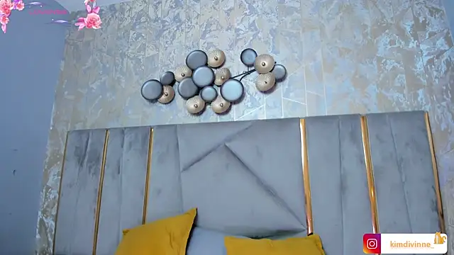 KimDevinne online show from 11-06-25, 02:37