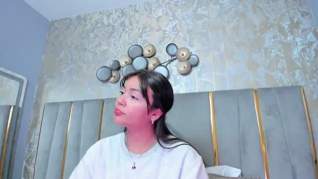 KimDevinne online show from 02-07-26, 02:30