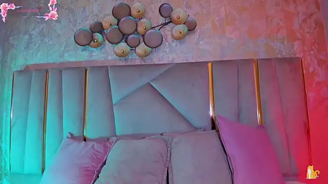 KimDevinne online show from 04-22-26, 02:29