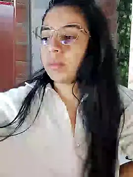 Snapshot of anngela01 chatting on 01-29-25, 08:04 anngela01 online show from 01-29-25, 08:04