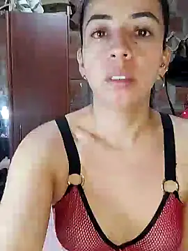 Snapshot of anngela01 chatting on 12-26-24, 05:47 anngela01 online show from 12-26-24, 05:47