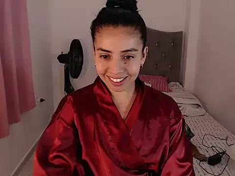 Snapshot of anngela01 chatting on 10-30-25, 08:50 anngela01 online show from 10-30-25, 08:50