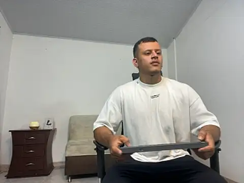 Alex towers online show from 10-21-25, 07:35