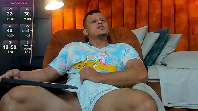 Alex towers online show from 12-28-24, 09:40