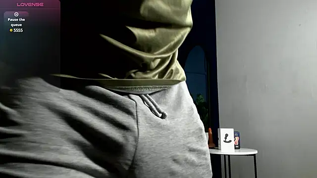 Alex towers online show from 12-17-24, 07:04