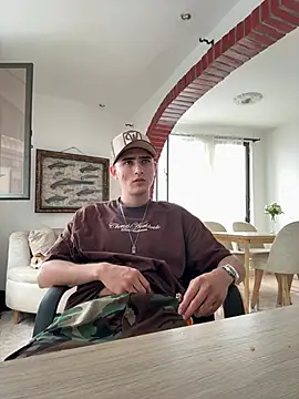 PhilipRich online show from 06-24-26, 03:32
