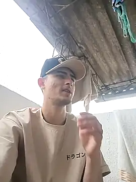 PhilipRich online show from 10-18-25, 03:25