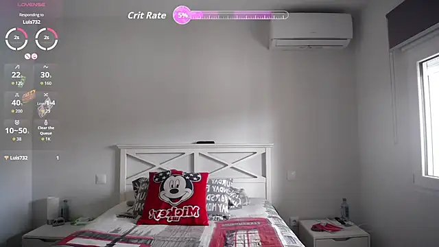 Sofiiaa Cooper online show from 04-08-26, 10:28