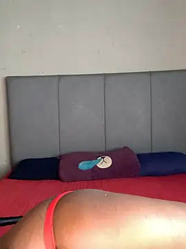 Snapshot of ThickPearlx23 chatting on 07-20-26, 01:57 ThickPearlx23 online show from 07-20-26, 01:57