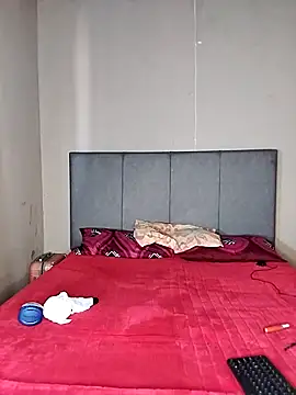 ThickPearlx23 online show from 01-06-26, 06:50