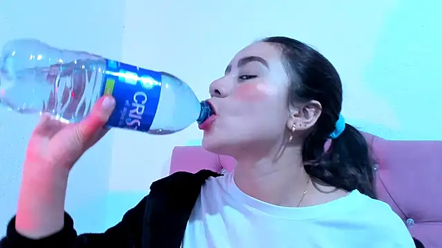 teffy lee online show from 02-14-25, 07:54